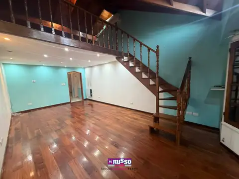 Casa en Alquiler en Villa Luzuriaga, $ 1.500.000