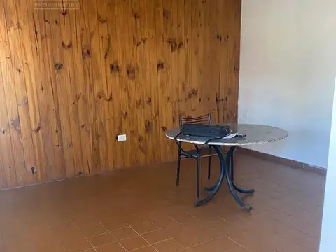 Depto Tipo Casa 3 ambientes con 1 baño
