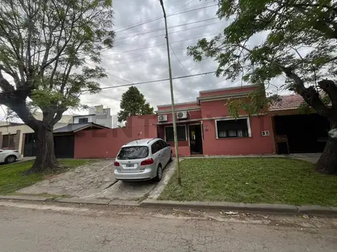 75 entre 9 y 10 700