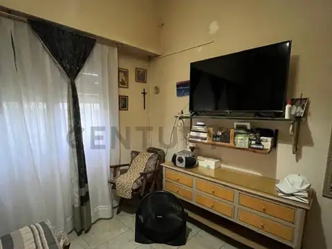Casa 5 ambientes con 1 baño