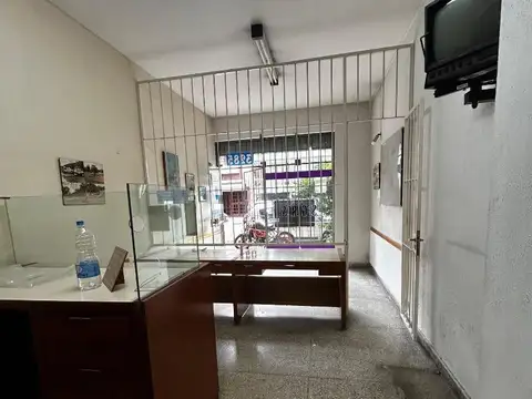 Local en Alquiler 50 años