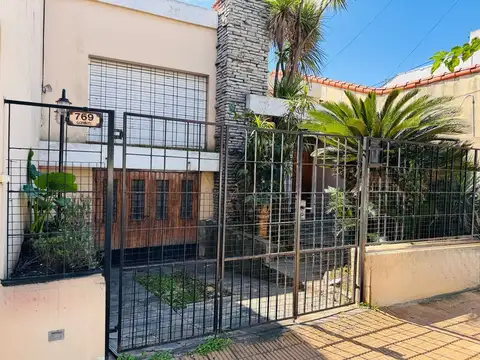 JOSE IGNACIO GORRITI 700