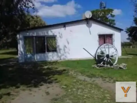 Quinta en venta - 2 Dormitorios 1 Baño - 5.000Mts2 - Adolfo Alsina