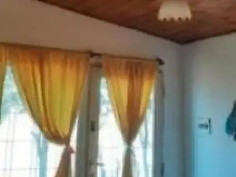 Quinta en venta - 2 Dormitorios 1 Baño - 5.000Mts2 - Adolfo Alsina