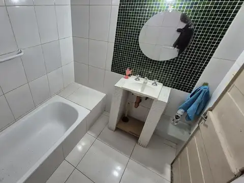 Depto Tipo Casa 3 ambientes con 1 baño