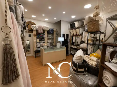 Local en Av. Rivadavia