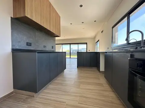 Sg Casa Venta Oportunidad Pilar Del Este