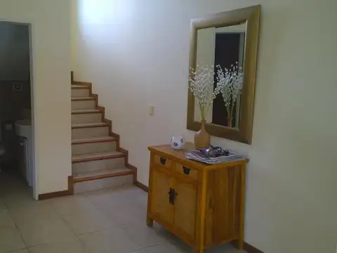 Casa en venta - 3 Dormitorios 4 Baños - Cocheras - 900Mts2 - Exaltación de la Cruz