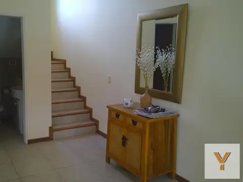 Casa en venta - 3 Dormitorios 4 Baños - Cocheras - 900Mts2 - Exaltación de la Cruz