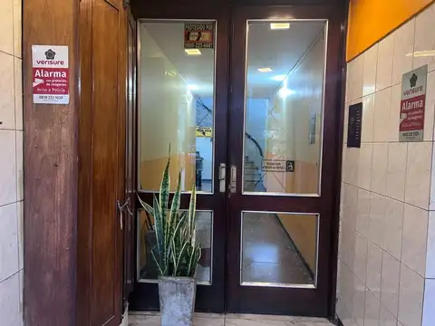 Oficina en Venta 63 años