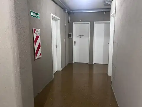OFICINA 27M2 EN VENTA A MTS DE LA ESTACION LOMAS