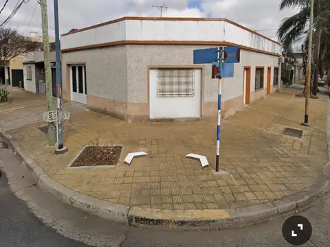 CASA 4 AMBIENTES CON COCHERA Y TERRAZA SAN ANDRÉS