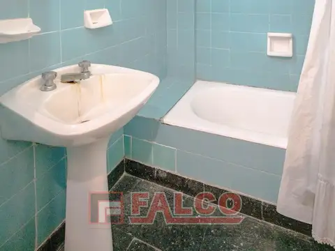 Departamento 2 ambientes con 1 baño