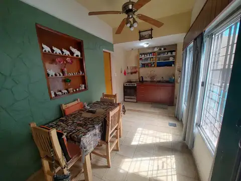 Depto Tipo Casa en Venta de 3 ambientes