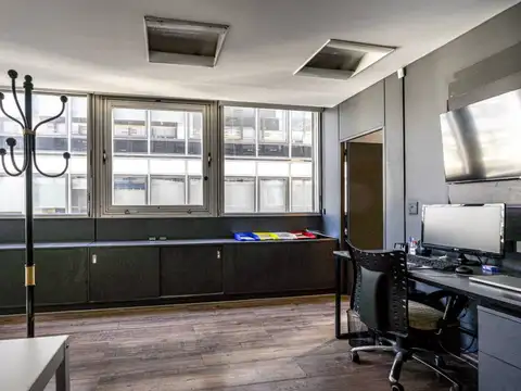 Oficina en Venta al Este