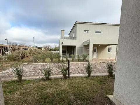 Departamento en Venta en Saravi Village, USD 66.000