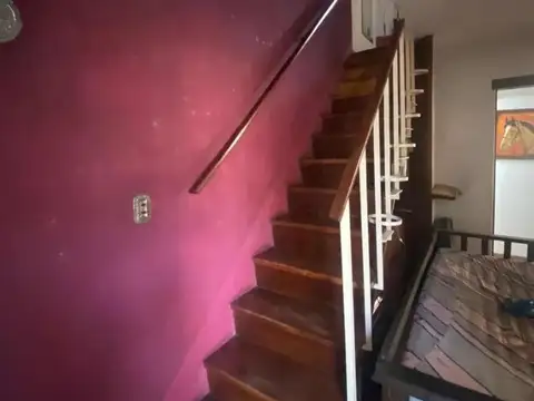 EXCELENTE DUPLEX EN MORON