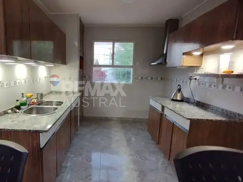 Casa en Venta en Comodoro Rivadavia, USD 180.000