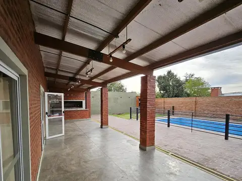 Complejo 2 Quintas/Salones Para Eventos - Totalmente Equipado - Renta Inmediata