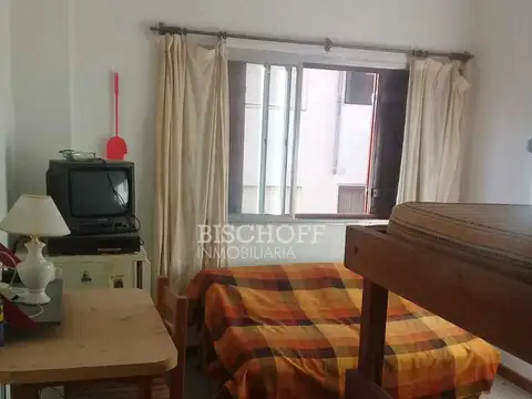 CALLE 301 E/ PASAJE COSTANERO Y PLAYA