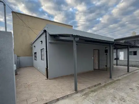 Casa en Alquiler en Jose Clemente Paz, $ 600.000