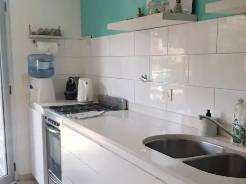 Casa en Alquiler con 1 cochera