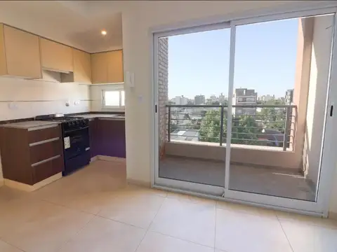 DEPARTAMENTO 2 AMBIENTES EN CASEROS