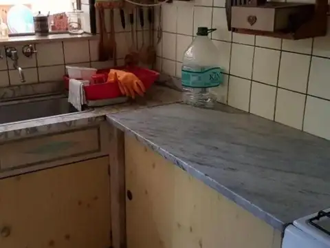 Casa en Venta en Rafael Calzada, USD 150.000
