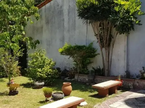 CHALET EN VENTA EN R. CALZADA