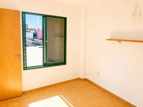 Departamento en Venta en Alberdi, USD 31.000