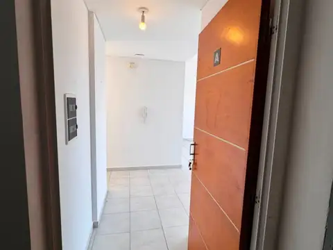 Departamento en Alquiler en Microcentro, $ 700.000