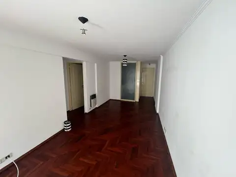 Alquilo Depto Dos Dor con Balcon, Ituzaingo 585