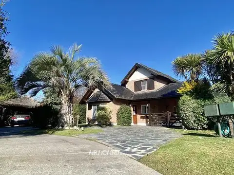 Casa en Venta en Campos de Echeverria - Canning