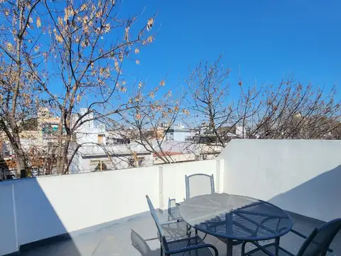 Depto Tipo Casa en Venta de 4 ambientes