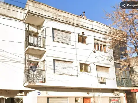 Departamento 3 ambientes en venta en Liniers