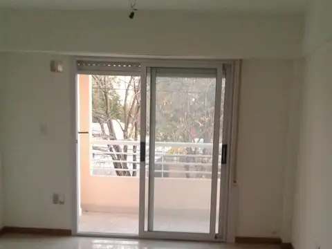 MUNILLA Nº 1047 2º A E/ INT. GRANT Y MENDOZA