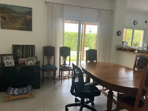 Casa en Alquiler en Pilar, USD 1.900