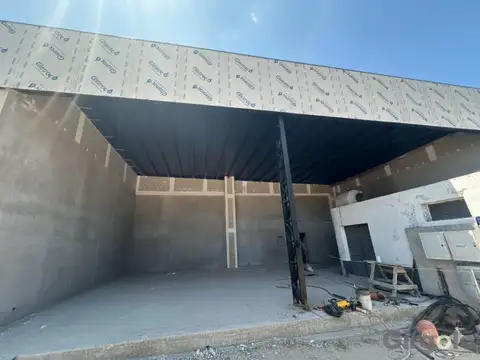 Local en Alquiler en Moreno, USD 1.205