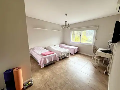 Casa en Venta en La Peregrina, USD 298.000