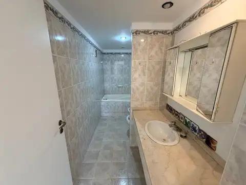 Departamento en Alquiler en Recoleta, $ 860.000