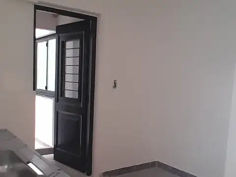 3 AMBIENTES EN VENTA ALMAGRO EN PLANTA BAJA CON PATIO