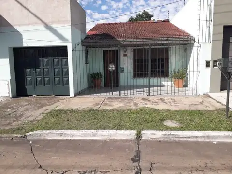 Casa  en Venta ubicado en Quilmes,  G.B.A. Zona Sur - SVN0191_LP583977_1