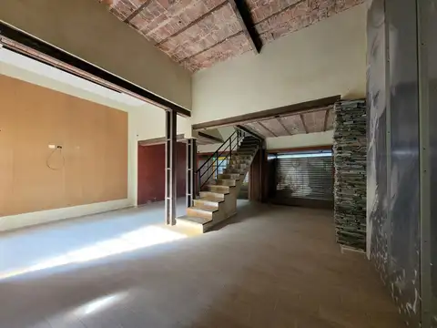 Depto Tipo Casa en Venta de 7 ambientes