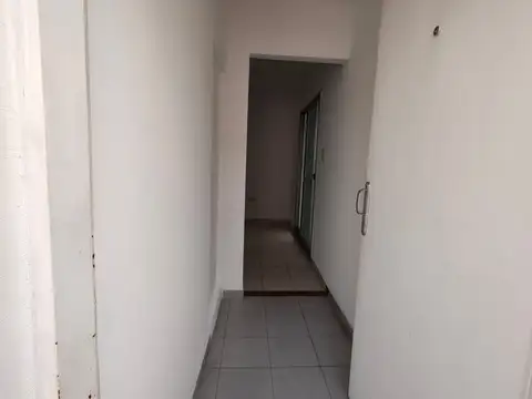 Depto Tipo Casa en Alquiler de 1 dormitorio