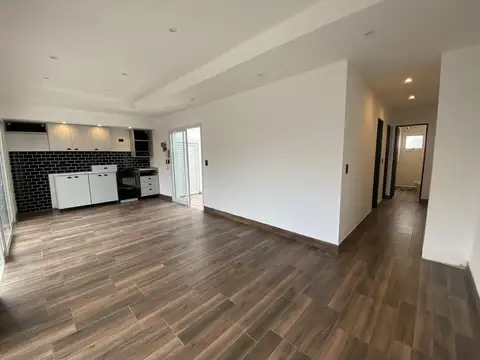 Depto Tipo Casa en Alquiler A Estrenar
