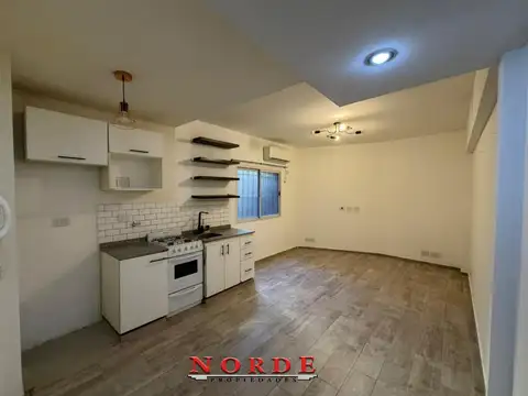 VENTA • DOS AMBIENTES • PARQUE AVELLANEDA • BALCÓN