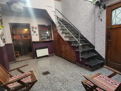 Depto.tipo casa de 5 ambientes en Venta en Almagro