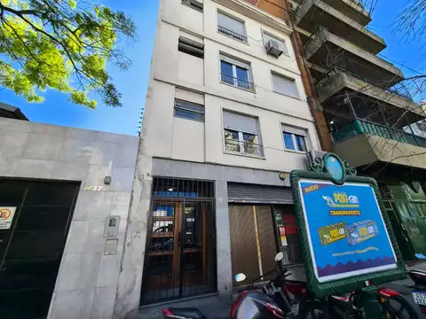 2 ambientes en venta monserrat a metros de la Uade