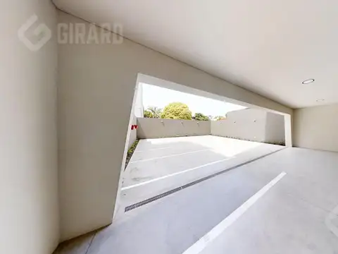 Departamento en Venta con 2 cocheras