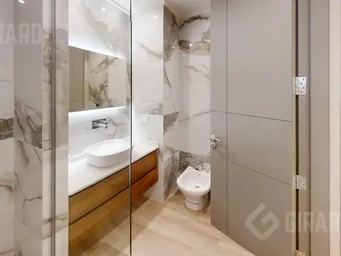 Piso en venta de 4 amb en zona guemes. 2 cocheras. A estrenar.